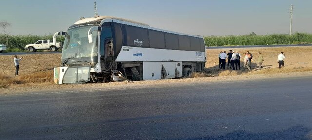 واژگونی اتوبوس در محور شوش - اهواز/ سه نفر مصدوم شدند