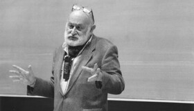 آیا عکسها ما را میبلعند؟