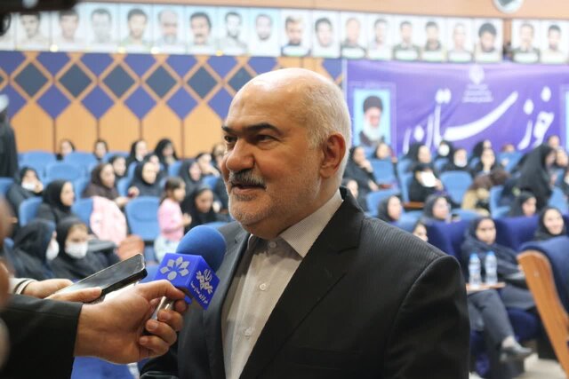 احداث ۷۰ نیروگاه خورشیدی در خوزستان برای تامین ۲۱۰ مگاوات برق