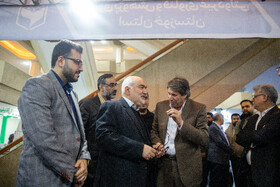 بازدید سید محمدرضا موالی زاده استاندار خوزستان از نمایشگاه هفته پژوهش و فناوری در دانشگاه شهید چمران اهواز