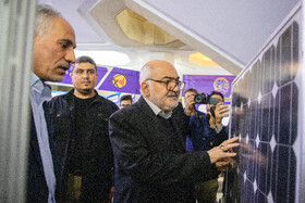 بازدید سید محمدرضا موالی زاده استاندار خوزستان از نمایشگاه هفته پژوهش و فناوری در دانشگاه شهید چمران اهواز