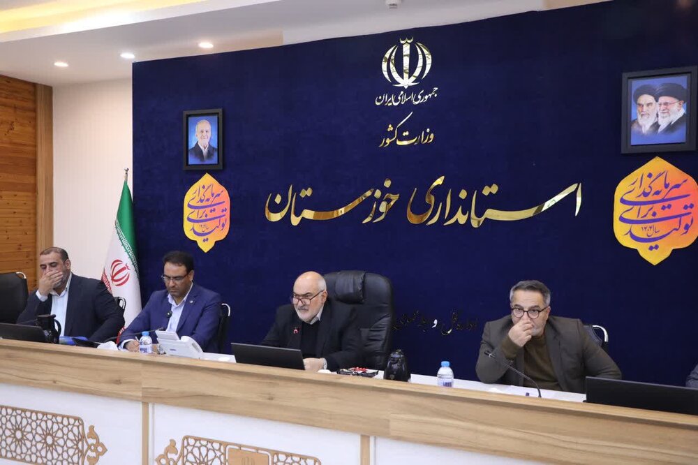 استاندار خوزستان: پرداخت تسهیلات ۱۱.۵ هزار میلیارد تومانی تسریع شود