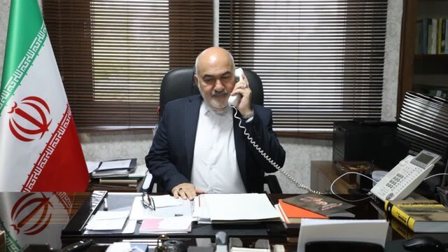 تاکید استاندار خوزستان بر لزوم مهار آتش‌سوزی انبار کشاورزی در دزفول 