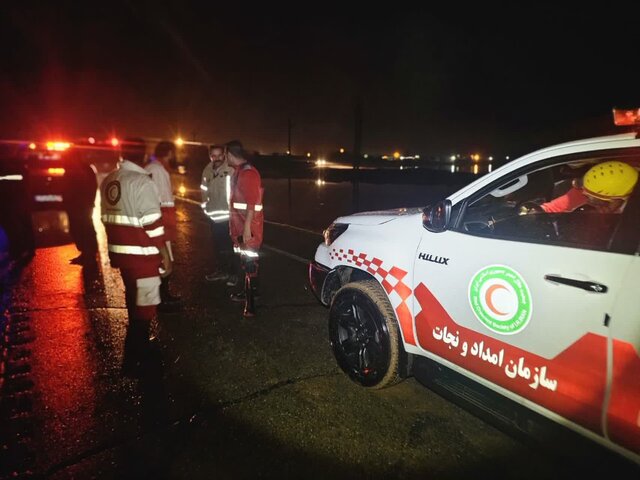 تداوم امدادرسانی در خوزستان در پی سیل و برف و کولاک / به کارگیری ۲۱ تیم امدادی