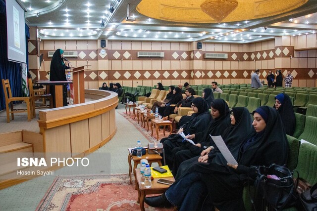 برگزاری اختتامیه چهاردهمین دوره مسابقات ملی مناظره دانشجویان در خوزستان