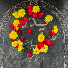 گل‌ها، سنگ‌قبرها و یاد پدران؛ روز پدر در بهشت‌آباد اهواز