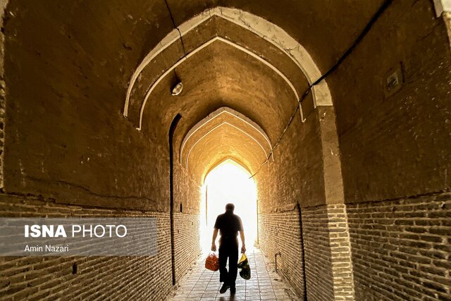 بازار قدیم دزفول رئیس سازمان آتشنشانی شهرستان: پایش ایمنی مدارس و بازارهای قدیمی شهر دزفول ضروری است