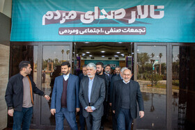 بازدید وزیر فرهنگ و ارشاد اسلامی از تالار صدای مردم در استانداری خوزستان