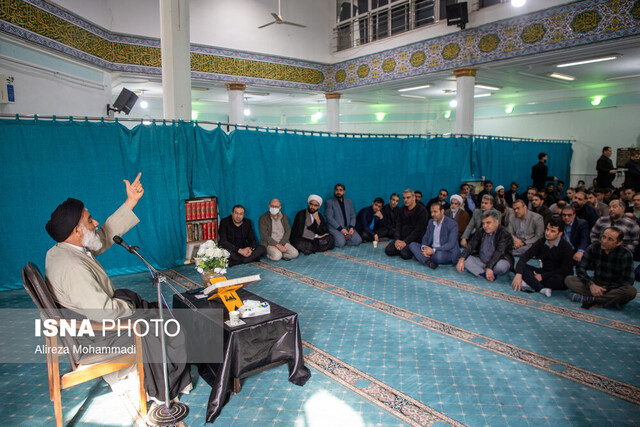 مراسم یادبود آیت‌الله شفیعی در دانشگاه علوم پزشکی اهواز