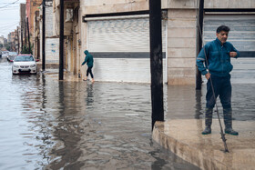 بارش باران و آبگرفتگی معابر در اهواز