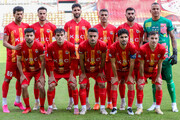 کدام بازیکنان فولاد با باشگاه قرارداد دارند؟