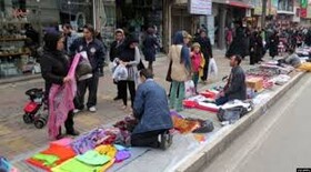 معابر عمومی سنندج از دست‌فروشان پاک‌سازی می‌شود
