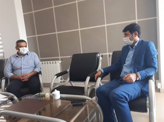 همکاری مراکز دانشگاهی و هنرمندان زمینه ساز توسعه فرهنگی کردستان است
