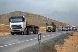 افزایش ۲ درصدی تردد خودروهای سنگین در کردستان