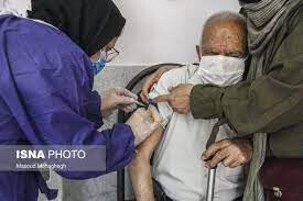 آغاز واکسیناسیون کرونا برای افراد بالای ۷۵ سال در کردستان

