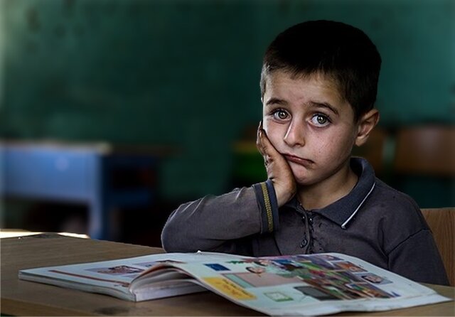 مهاجرت؛ عامل اصلی ترک تحصیل کودکان در مناطق مرزی