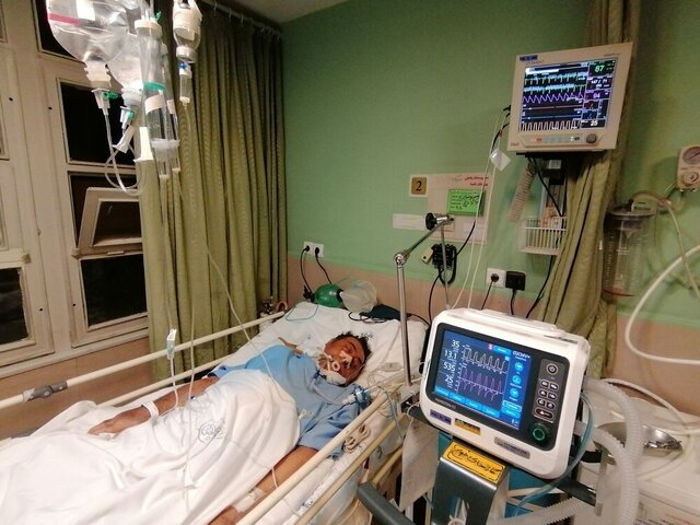 عکس آرشیوی است. طمع سارقان، جوان سیمبان را تا سرحد مرگ کشاند