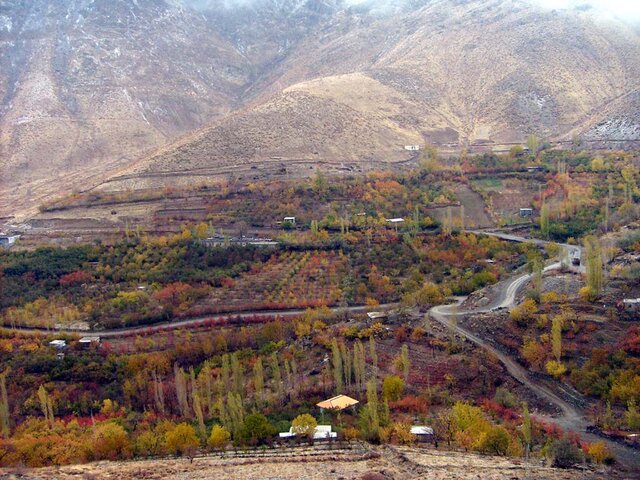  لزوم توجه به ظرفیتهای گردشگری دهگلان برای جذب سرمایهگذار  لزوم توجه به ظرفیتهای گردشگری دهگلان برای جذب سرمایهگذار