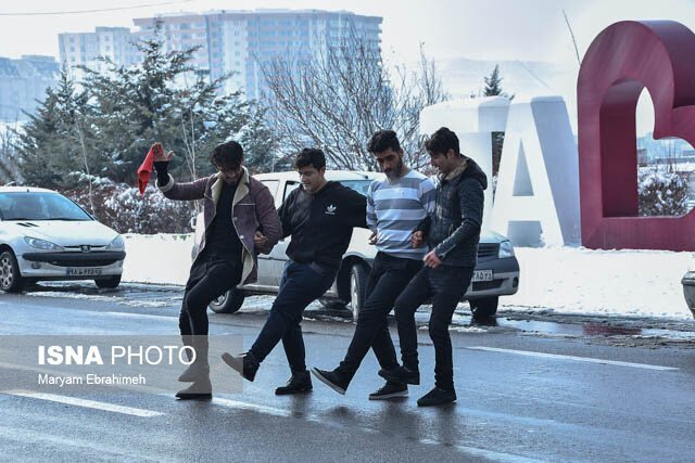 برف شادی کردستان را سرزنده کرد! برف شادی کردستان را سرزنده کرد!