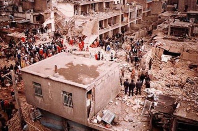 ۲٨ دی، روز مقاومت و پایداری مردم سنندج در تاریخ