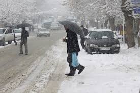 ادارات استان کردستان فردا با دو ساعت تاخیر فعالیت خود را آغاز می‌کنند