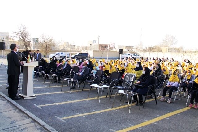 آموزش حضوری دانش‌آموزان شروع شد