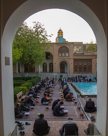 برگزاری محفل انس با قرآن کریم در خانه کُرد سنندج