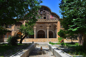 استقرار راهنمایان گردشگری کردستان در اماکن تاریخی و گردشگری