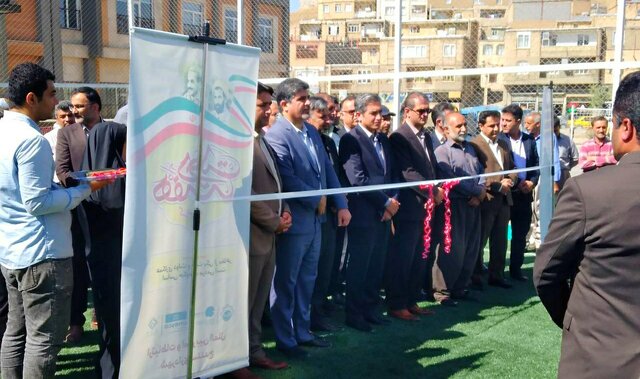 افتتاح و کلنگزنی چندین طرح و پروژه همزمان با طلیعە هفتە دولت در سنندج