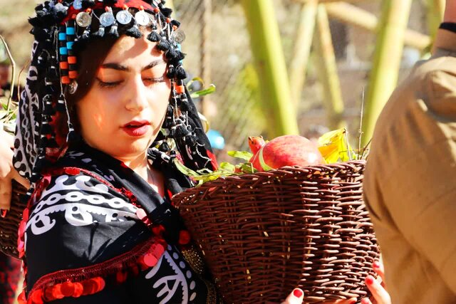 دلەمرز؛ بهشت یاقوتهای سرخ