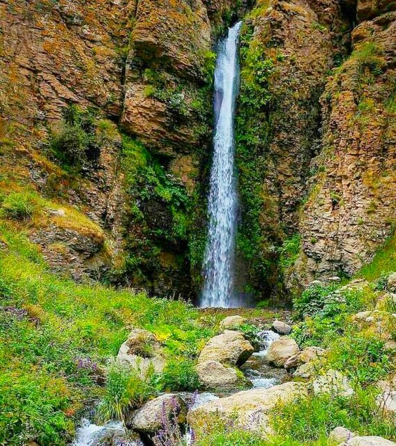 یک شهر و هزار جاذبە ایران کجاست؟