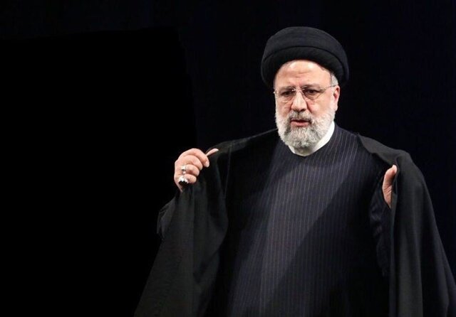 رونمایی از یادمان شهید رئیسی در اهواز همزمان با هفته دفاع مقدس رونمایی از یادمان شهید رئیسی در اهواز همزمان با هفته دفاع مقدس