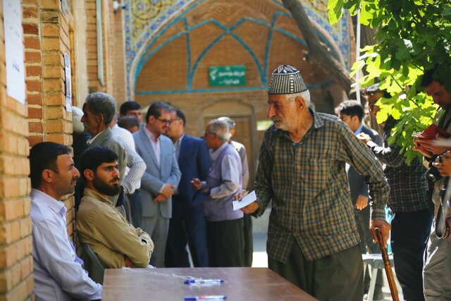 شوق حضور کردستانیها در پای صندوقهای رای