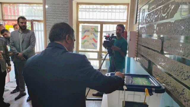 شوق حضور کردستانیها در پای صندوقهای رای