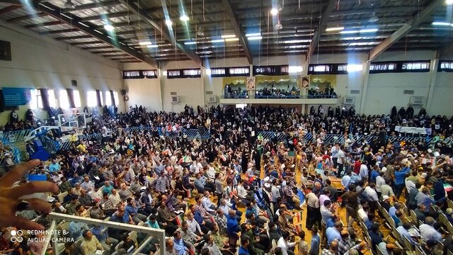  مردم باید از حقوق سیاسی و اقتصادی برابر برخوردار باشند