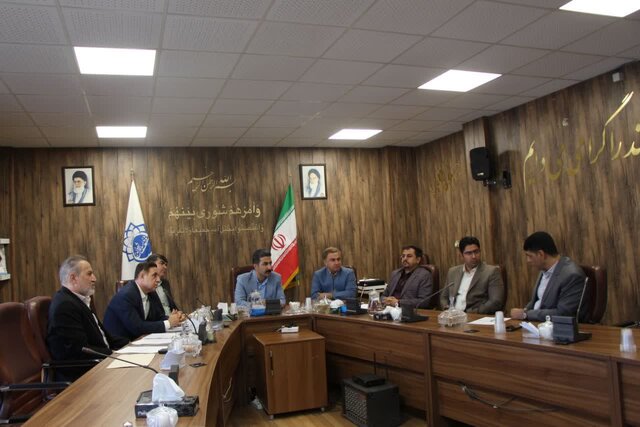 بینظمیها در سنندج بر چهره شهر و رفت و آمد شهروندان تاثیر منفی گذاشته است بینظمیها در سنندج بر چهره شهر و رفت و آمد شهروندان تاثیر منفی گذاشته است