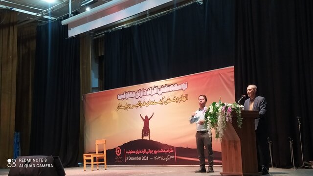 نگاه به معلولان با فرهنگسازی صحیح تغییر داده شود