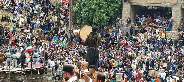 پالنگان، سمفونی هزار دف و رقص رنگ‌ها/ روایتی از یک بزم عرفانه