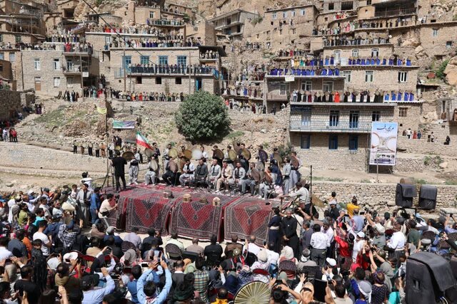پالنگان، سمفونی هزار دف و رقص رنگ‌ها/ روایتی از یک بزم عرفانه