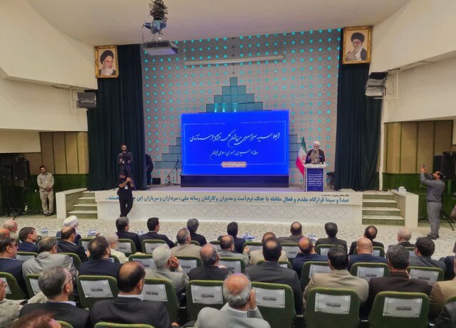 رسانه ملی باید روایتگر احترام به انسان و فرهنگ‌های محلی باشد