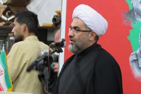 ملت ایران با الهام از مکتب شهدا در برابر استکبار ایستاده است