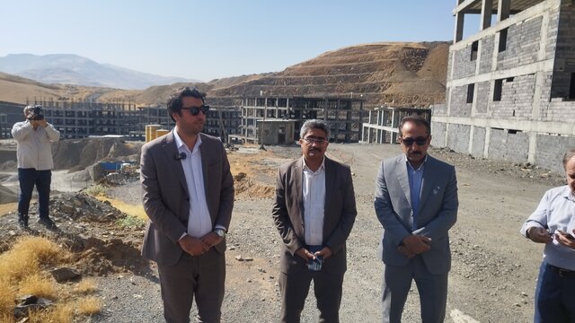 کمبود زمین و ضعف همکاری دستگاه‌ها از اصلی‌ترین مشکلات مسکن نهضت ملی در کردستان است