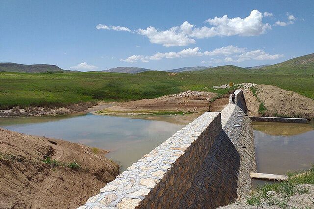 اجرای پروژه‌های آبخیزداری در  ۸ شهرستان کردستان/۳۰ تا ۴۰ درصد روان‌آب‌های کردستان تبخیر می‌شود