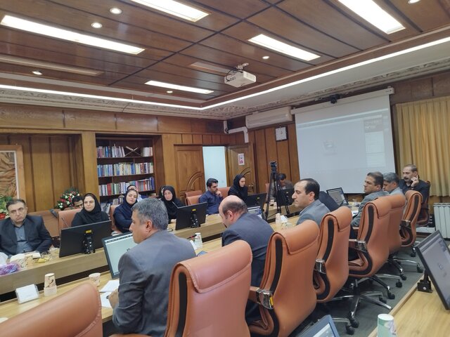 وقتی دستگاەهای اجرایی زیر بار نرخ بیکاری کردستان نمیروند/ توپ در زمین چه کسی است؟