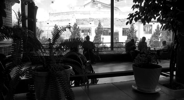 وقتی ستون خانە، بی پناە میشود