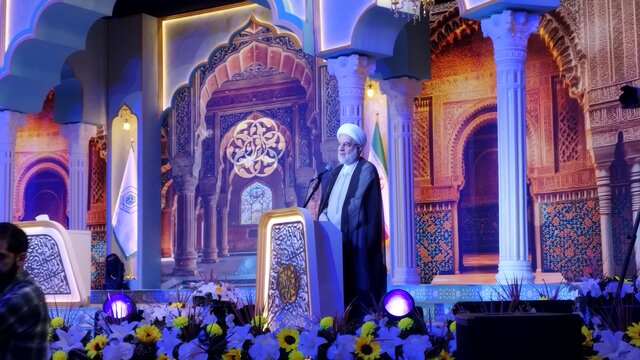 آغاز چهلوهشتمین دوره مسابقات سراسری قرآن کریم در سنندج