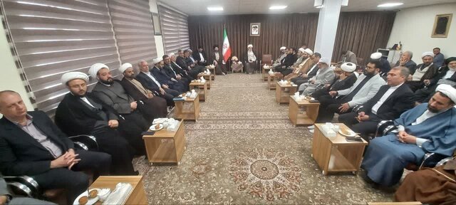 جامعه‌ای که رفتار و تصمیم‌هایش بر مبنای قرآن شکل گیرد به سعادت و آرامش واقعی می‌رسد