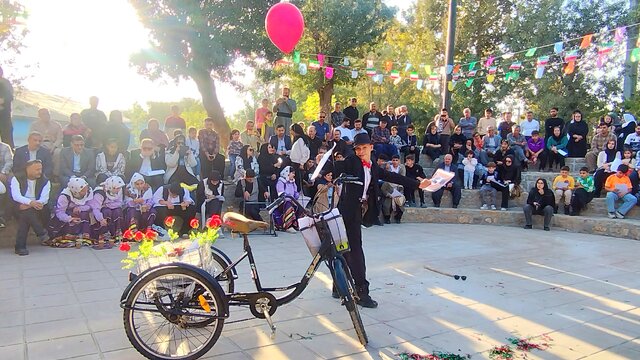 پایان هجدهمین جشنواره تئاتر خیابانی مریوان با معرفی برترین‌ها