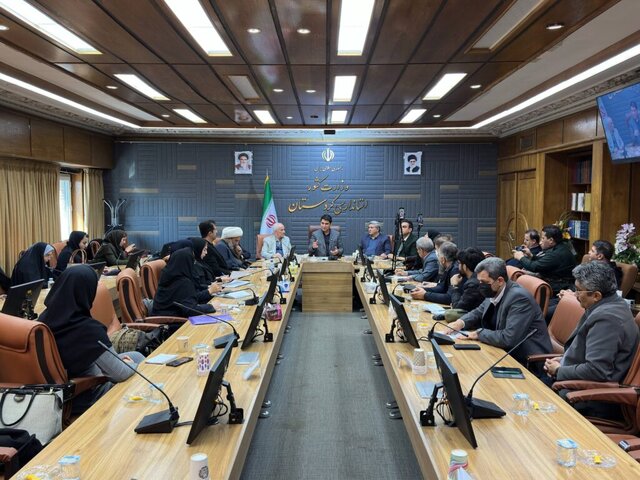 ایجاد مجتمع بزرگ توانبخشی و حمایت از کودکان و زنان بیسرپرست در اولویت است