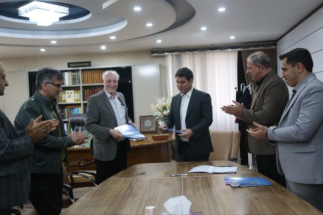 امضای تفاهم‌نامه تأسیس آکادمی بسکتبال و میزبانی مسابقات بین‌المللی در کردستان